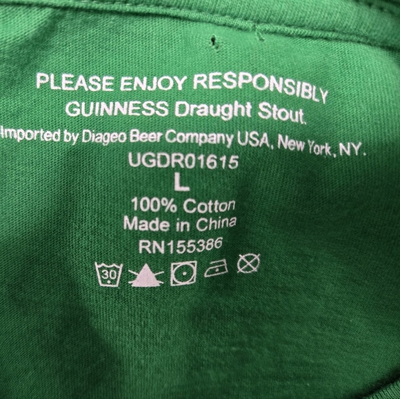 Guinness Men's Green T-shirt Size Large - Picture 5 of 5